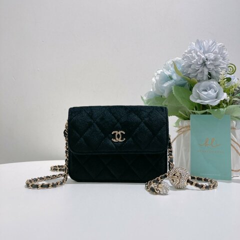 TW4823	Chanel 香奈兒經典翻蓋式連水晶球鍊帶包包 Jeweled Pearl Crush Chain Bag Black x GHW