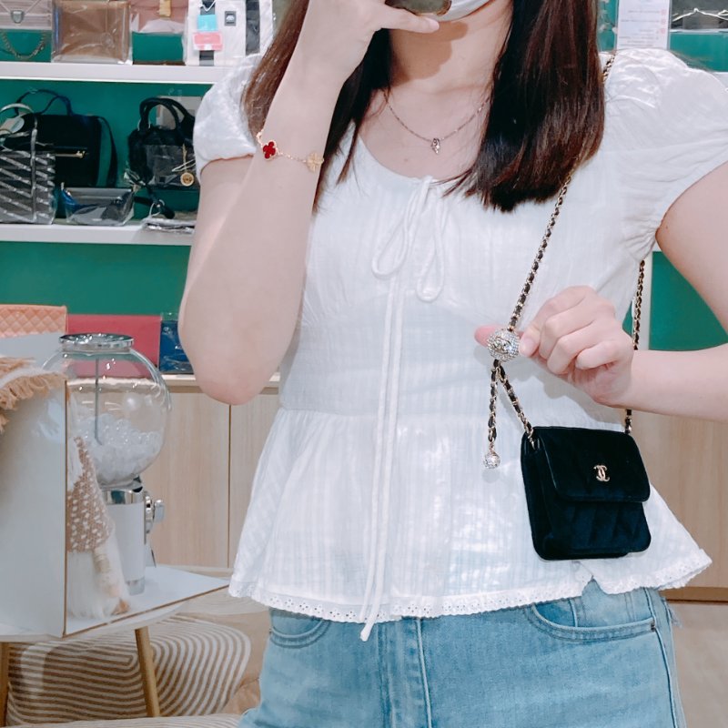 TW4823	Chanel 香奈兒經典翻蓋式連水晶球鍊帶包包 Jeweled Pearl Crush Chain Bag Black x GHW-1