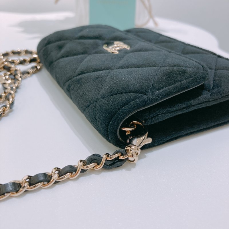 TW4823	Chanel 香奈兒經典翻蓋式連水晶球鍊帶包包 Jeweled Pearl Crush Chain Bag Black x GHW-15