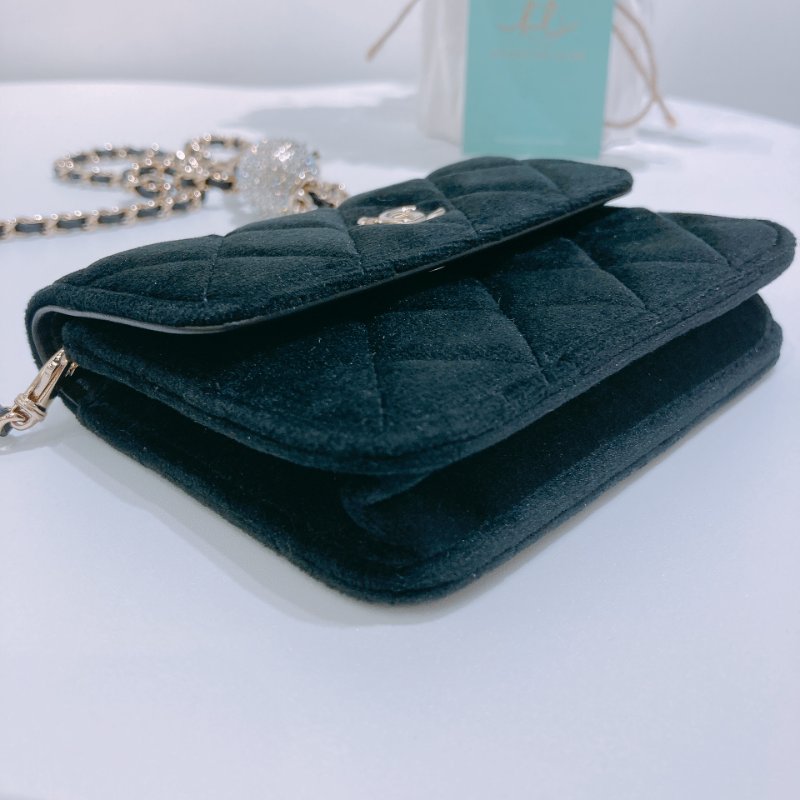 TW4823	Chanel 香奈兒經典翻蓋式連水晶球鍊帶包包 Jeweled Pearl Crush Chain Bag Black x GHW-18
