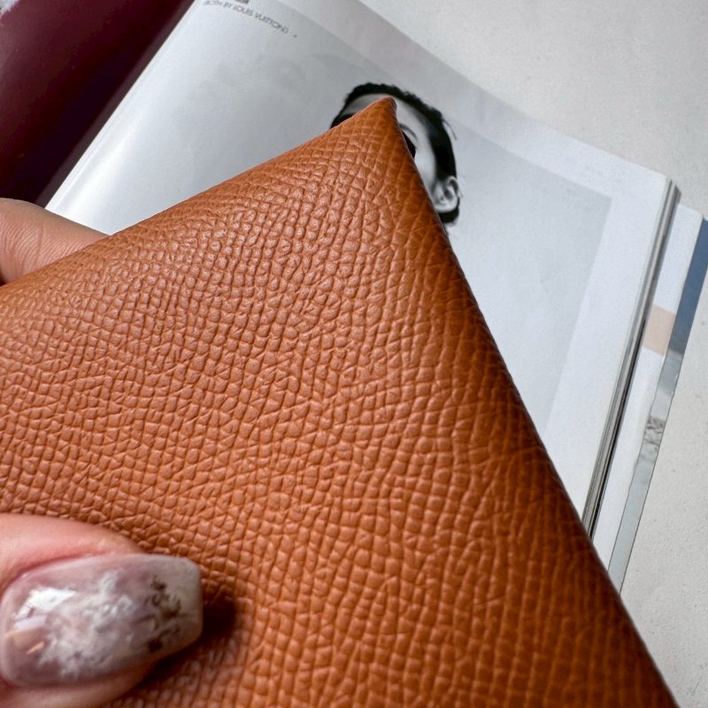 ✨全新閒置商品✨ Hermes 金棕色 Bastia 零錢包-7