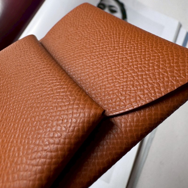 ✨全新閒置商品✨ Hermes 金棕色 Bastia 零錢包-8