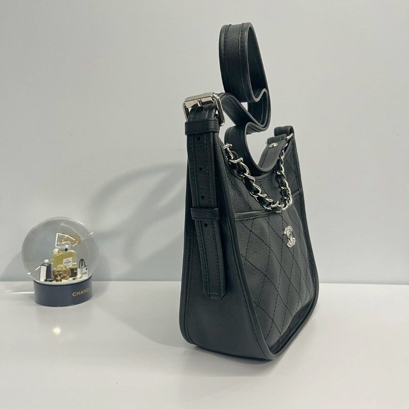 Chanel hobo黑銀牛-3