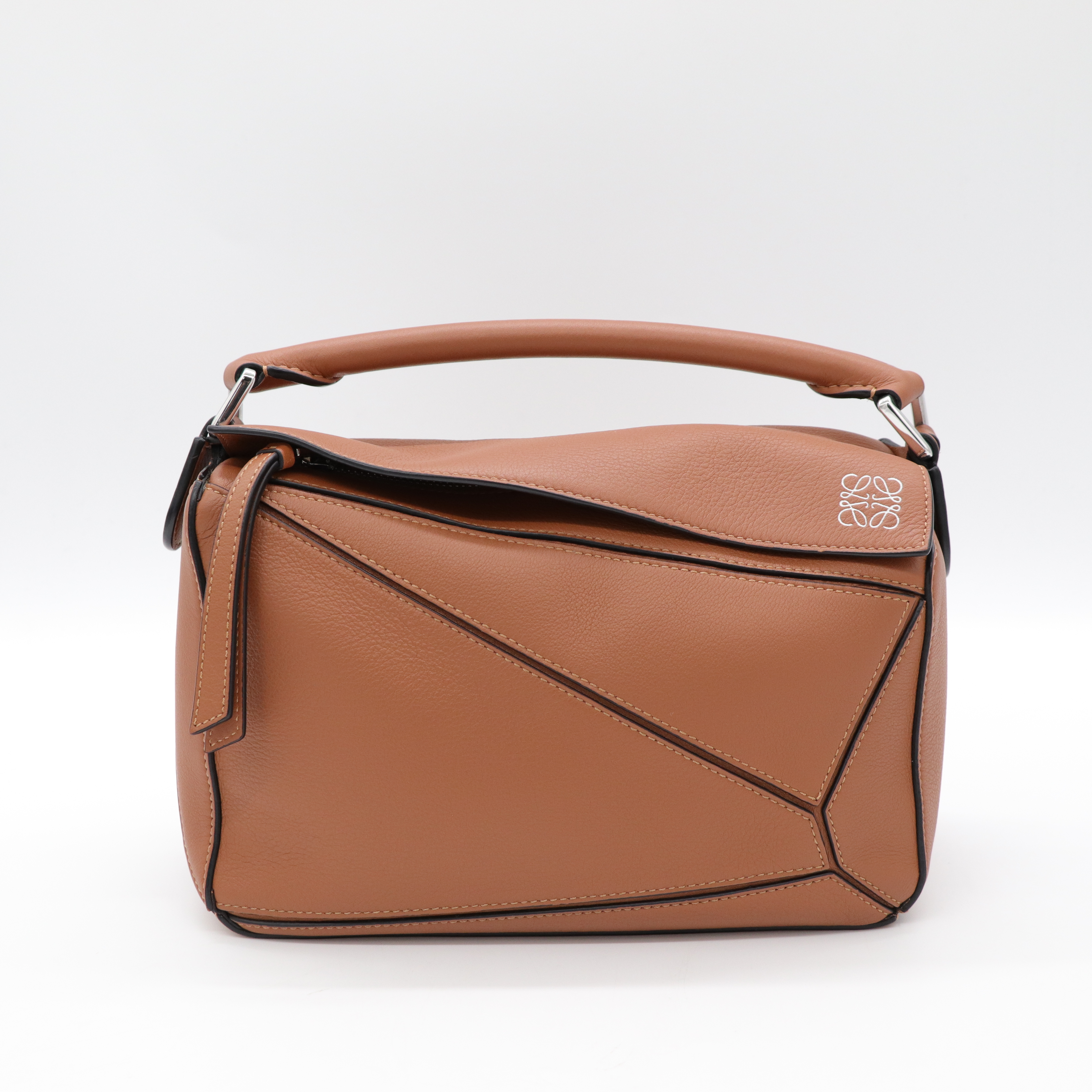 Loewe 羅威 Puzzle  焦糖色 小號 肩背包-1