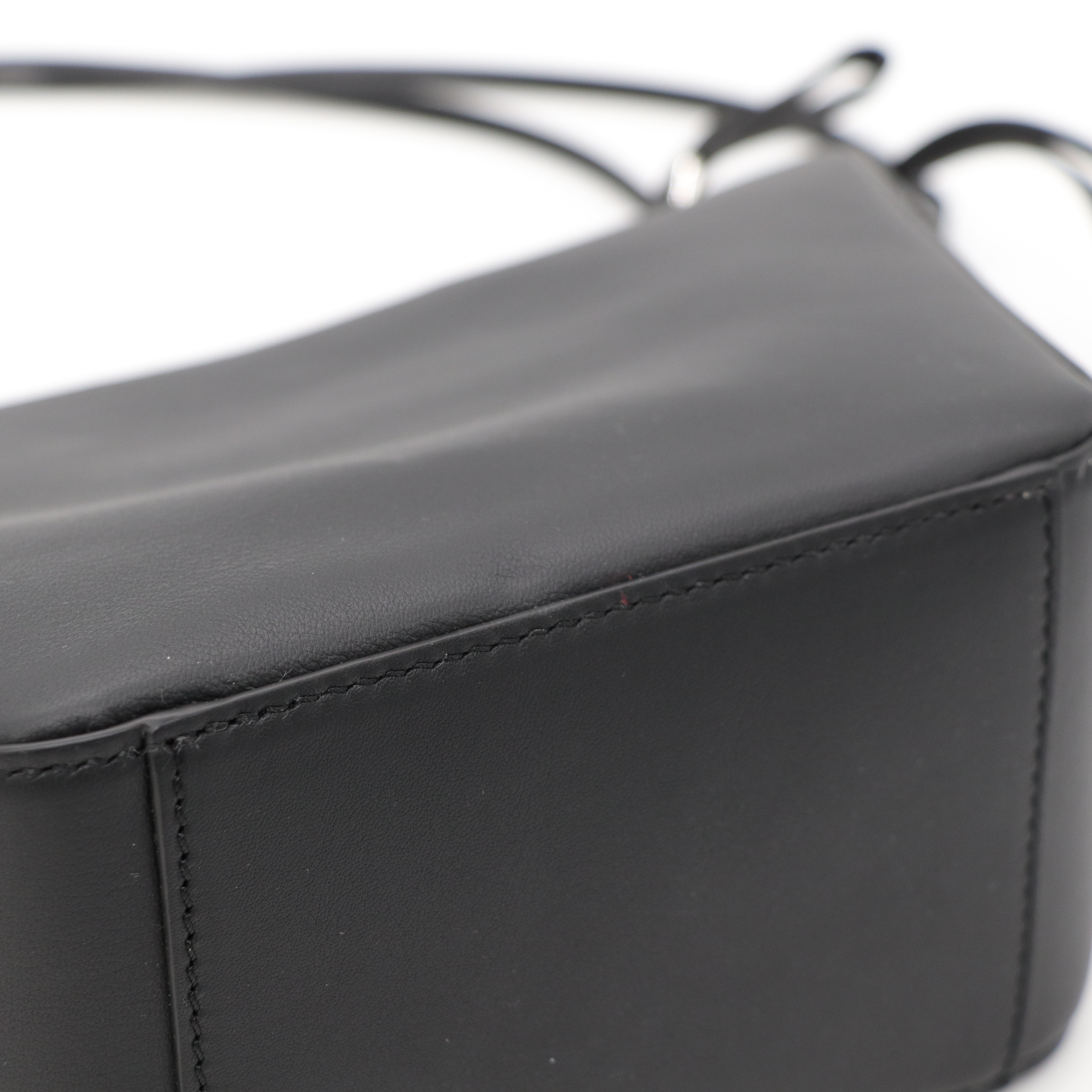 Loewe 羅威 mini Hammock Hobo 黑色 肩背包-7