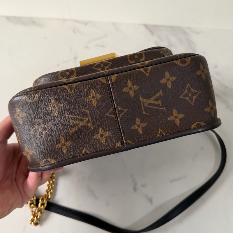 LV Passy 新款郵差包 晶片款 絕版-5