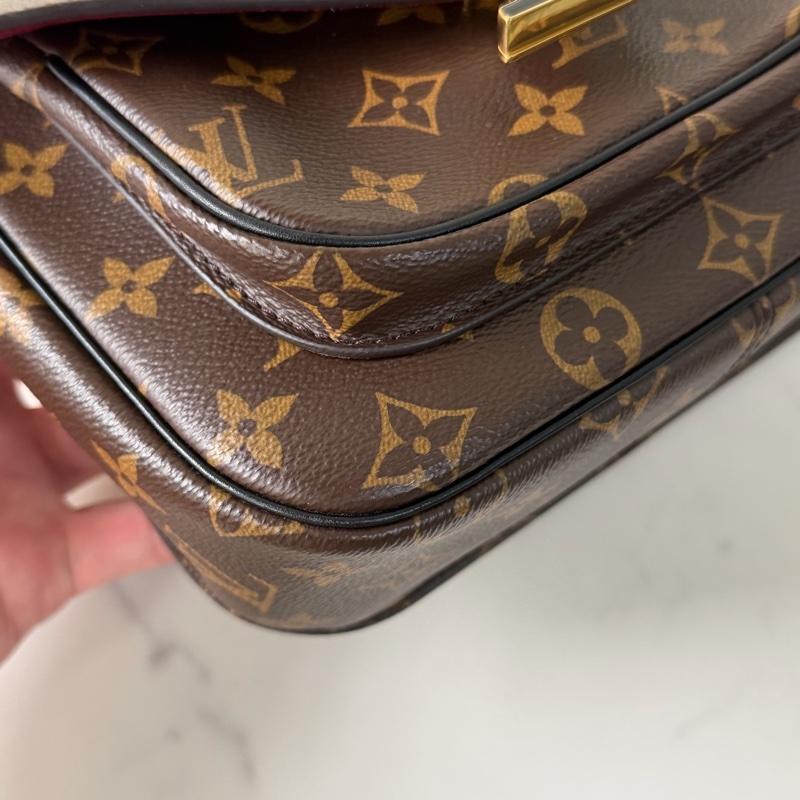 LV Passy 新款郵差包 晶片款 絕版-22