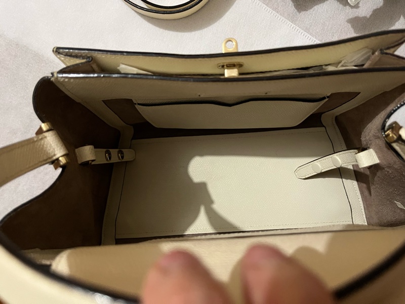 (官方已停產）valextra brera medium bag 中號 奶白色-2