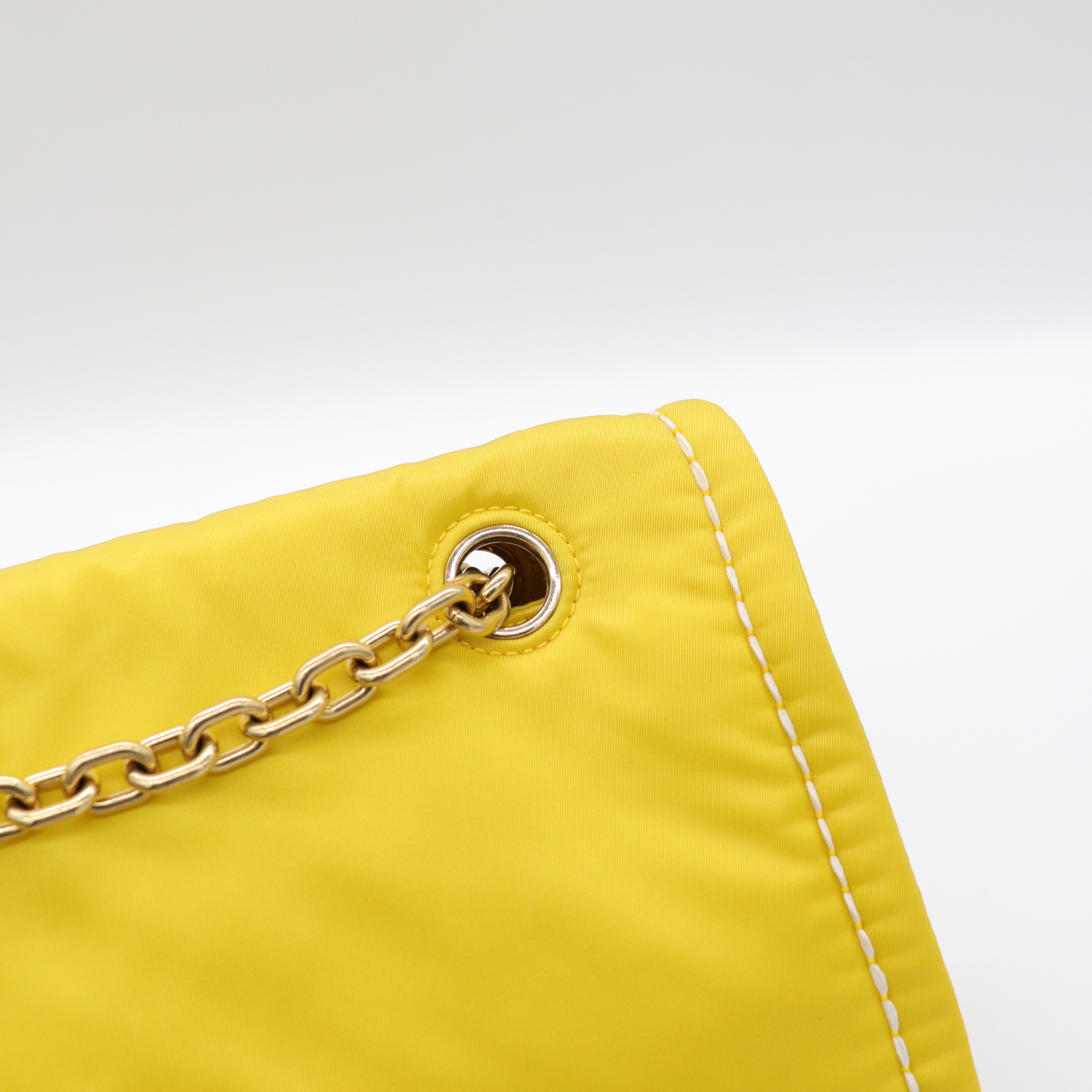 Prada 普拉達 螢光黃 尼龍 鍊條掀蓋包 斜背包-10