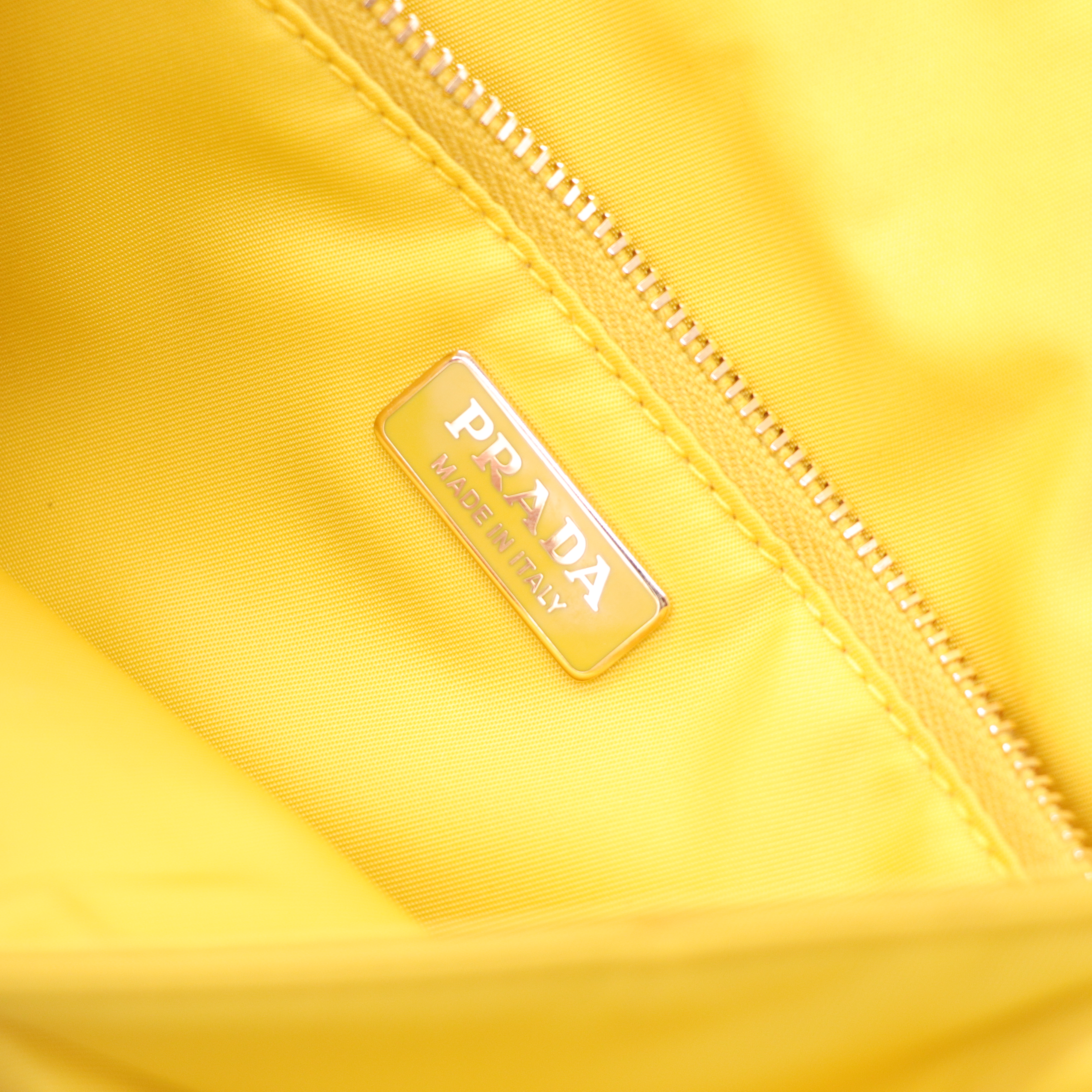 Prada 普拉達 螢光黃 尼龍 鍊條掀蓋包 斜背包-14