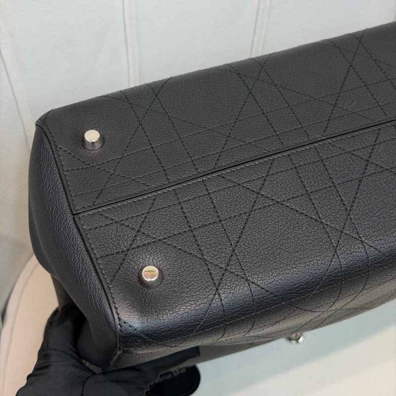 Dior Ultra Dior Tote Bag XC459-10