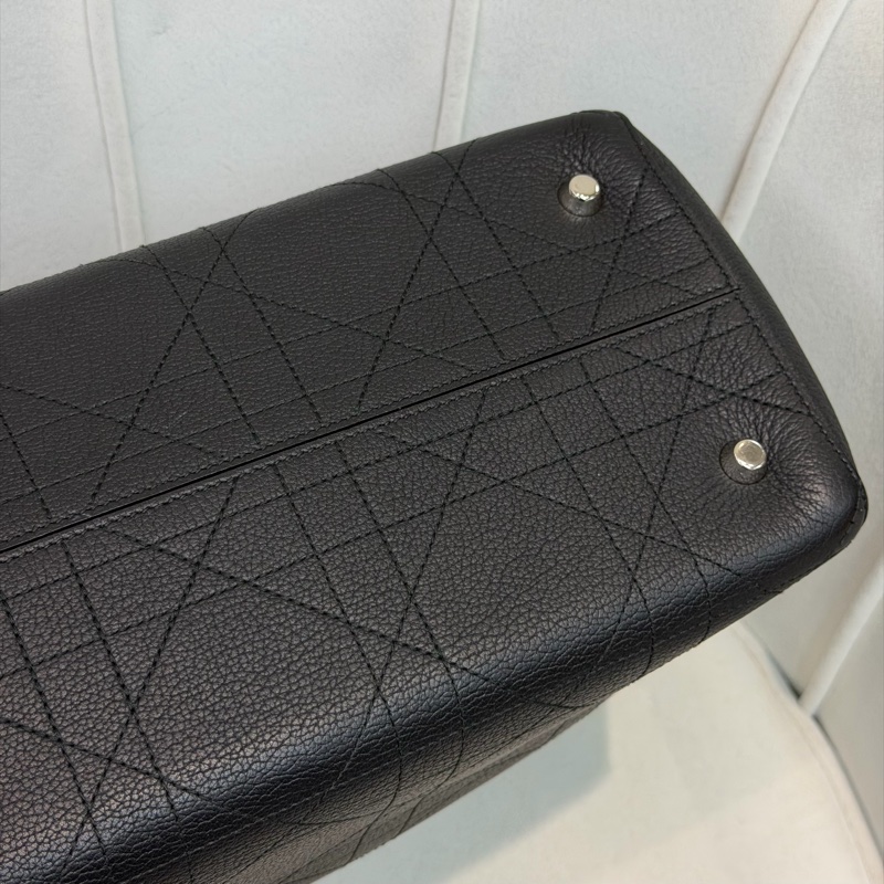 Dior Ultra Dior Tote Bag XC459-11