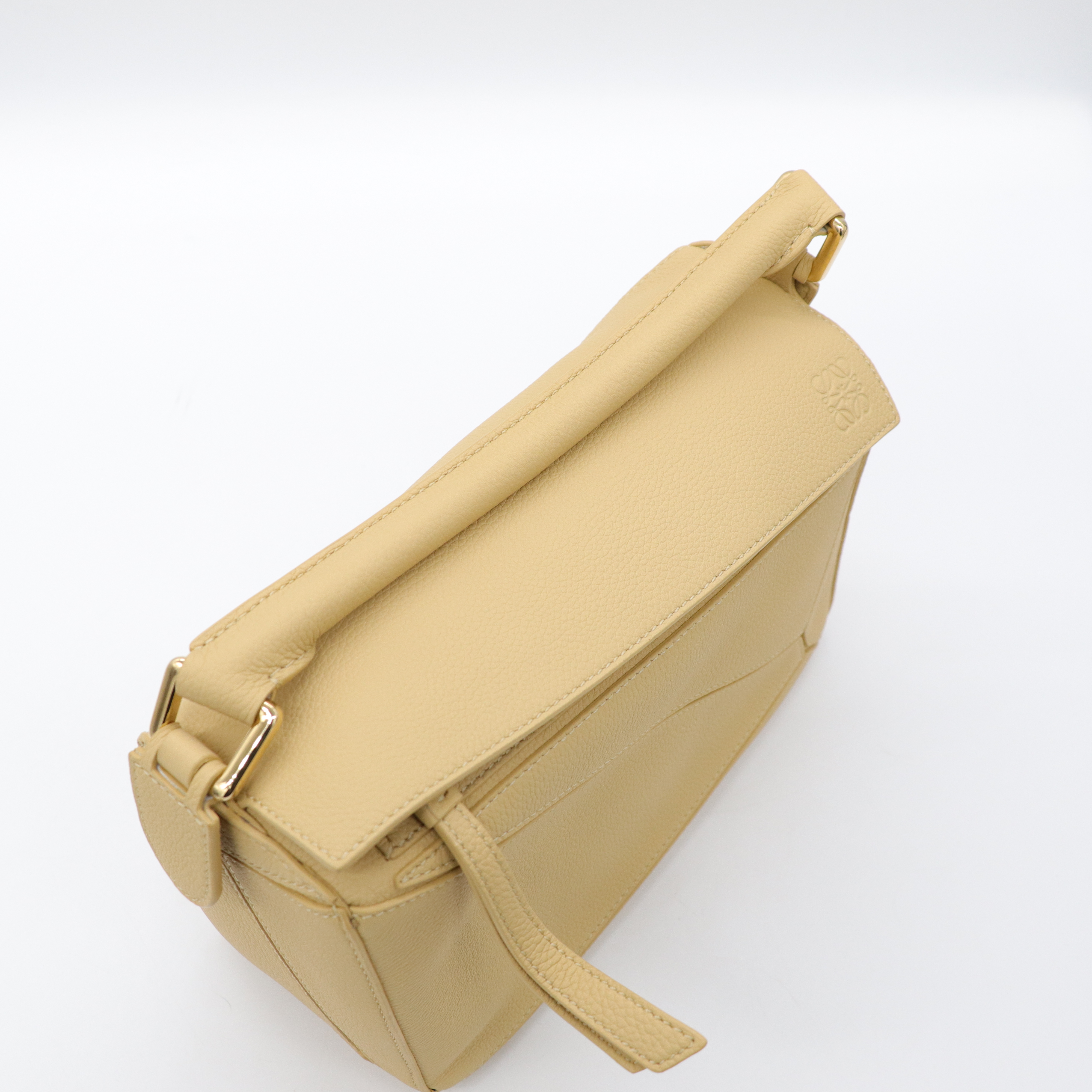 Loewe 羅威 Puzzle 奶油色 小號 肩背包-6