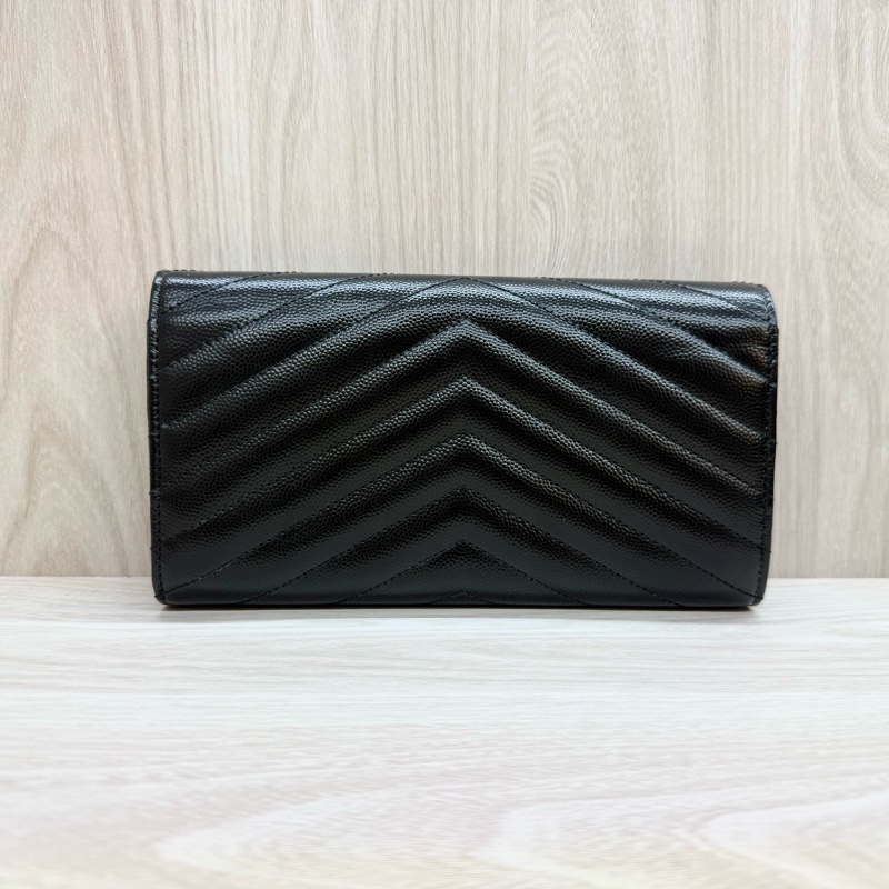 YSL黑銀魚子醬牛皮信封長夾372264-2