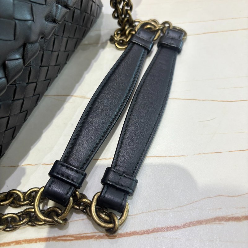 *SHIHNA名牌精品* BOTTEGA VENETA 編織斜背/肩背包-4