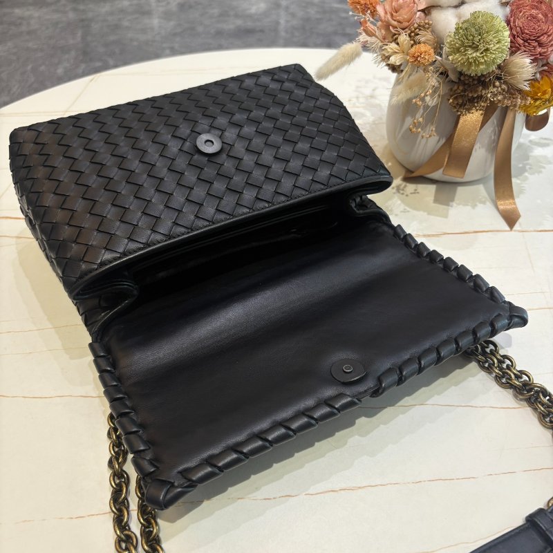 *SHIHNA名牌精品* BOTTEGA VENETA 編織斜背/肩背包-6