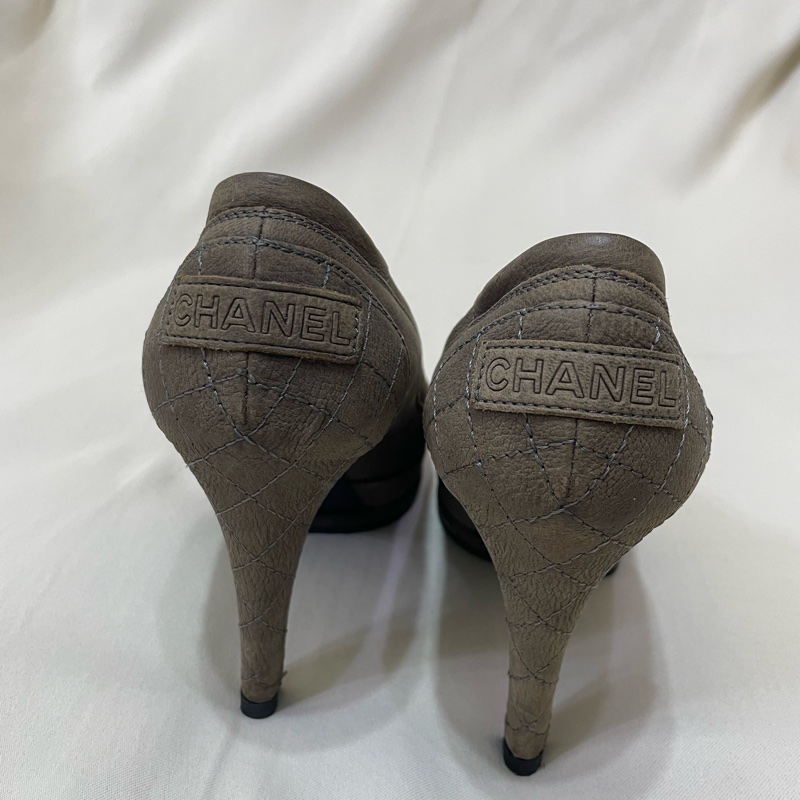 Chanel 菱格紋高跟鞋-9