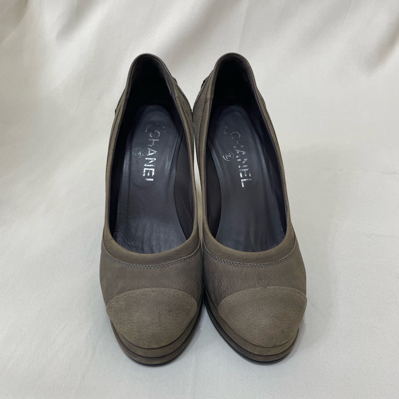 Chanel 菱格紋高跟鞋-13