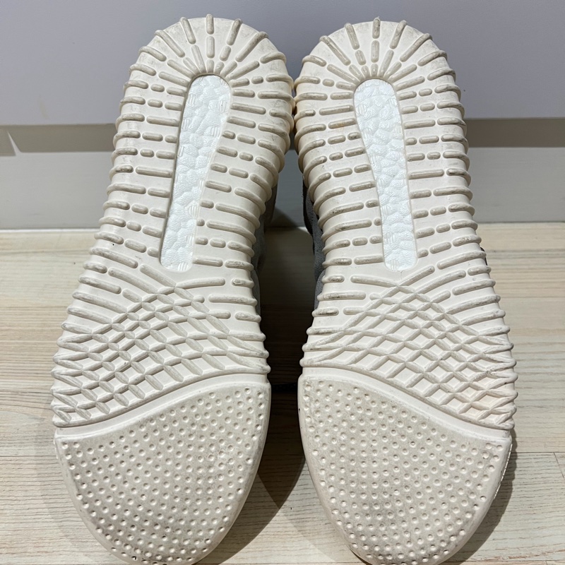 Adidas Yeezy 750 Boost Light Brown-4