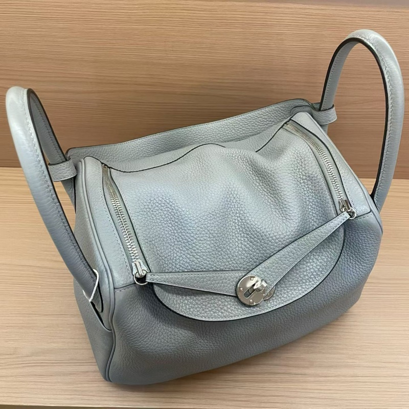 NO：C82 Hermes 愛馬仕 LINDY 灰色 銀扣TC 30 x刻 2016年 無附件-4