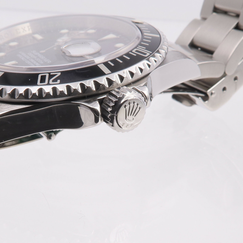 ROLEX Submariner Date 16610LN-8