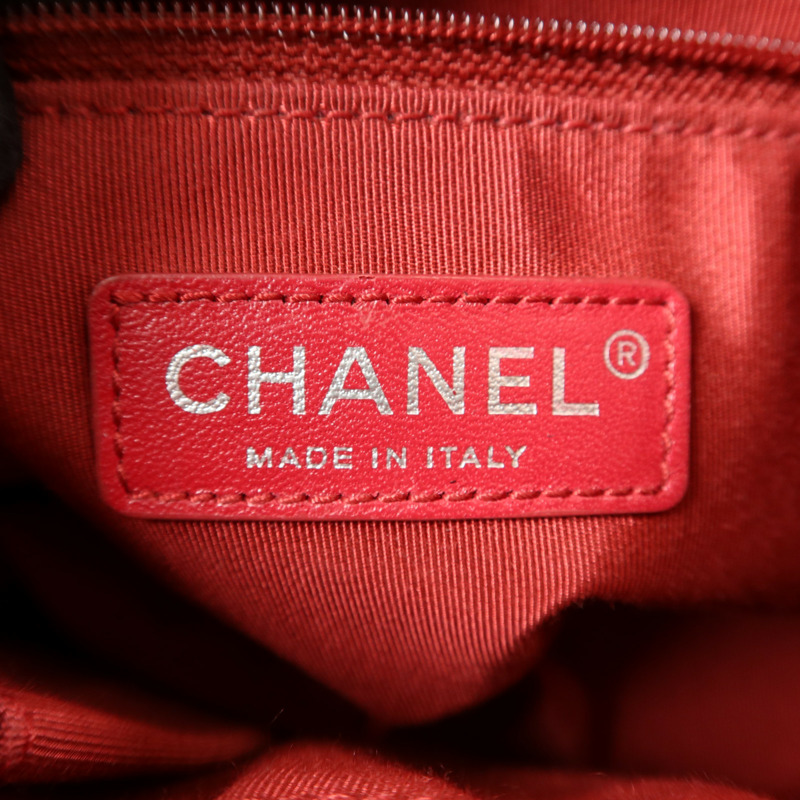 CHANEL 牛皮皮革Gabrielle Small鏈帶肩背袋-5