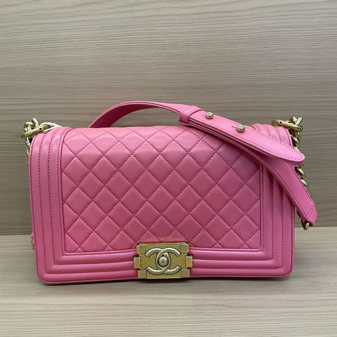 NO:D25 Chanel 香奈儿 leboy 中号 牛皮粉色金扣 單肩斜挎鏈條包 2017年 23開 尺寸底長25*高14*寬8* 有塵袋 無卡無盒子