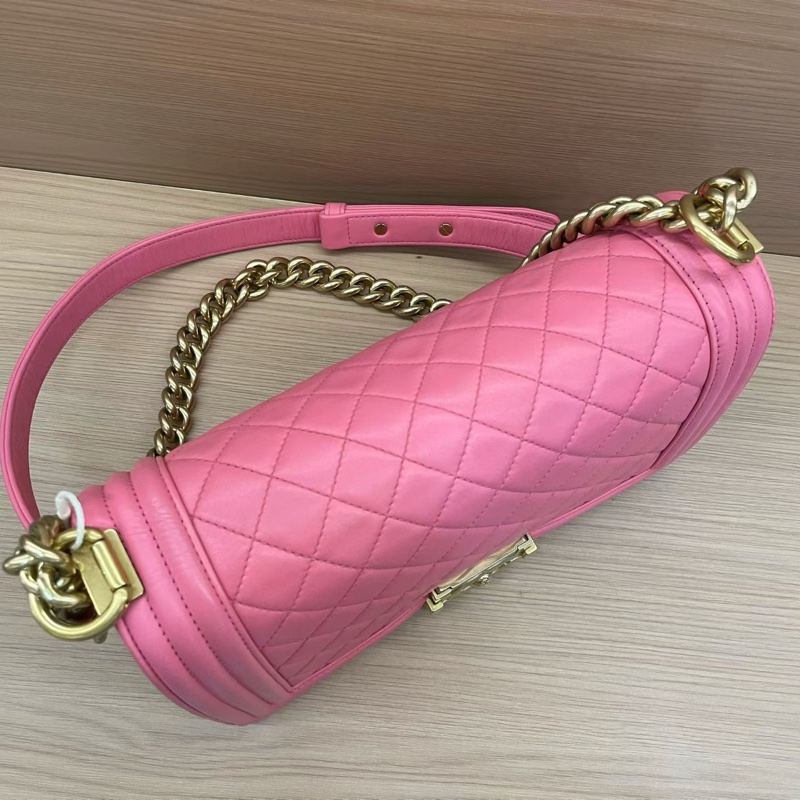 NO:D25 Chanel 香奈儿 leboy 中号 牛皮粉色金扣 單肩斜挎鏈條包 2017年 23開 尺寸底長25*高14*寬8* 有塵袋 無卡無盒子-7