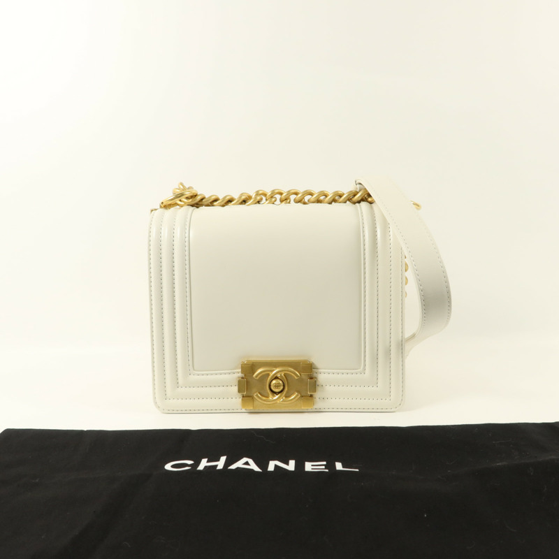 CHANEL 牛皮皮革Mini Boy鏈帶肩背袋-9