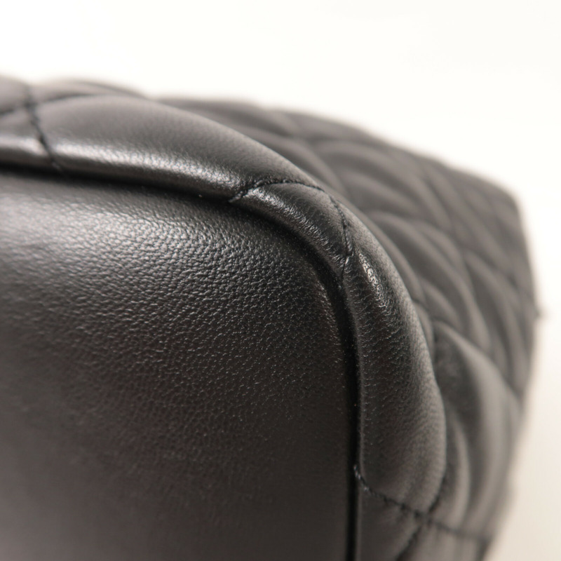 CHANEL 羊皮皮革Small Hobo鏈帶肩背袋-11