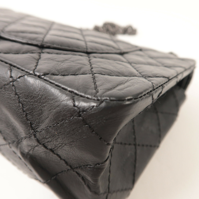 CHANEL 牛皮皮革2.55 Reissue Lucky Charm鏈帶肩背袋-13