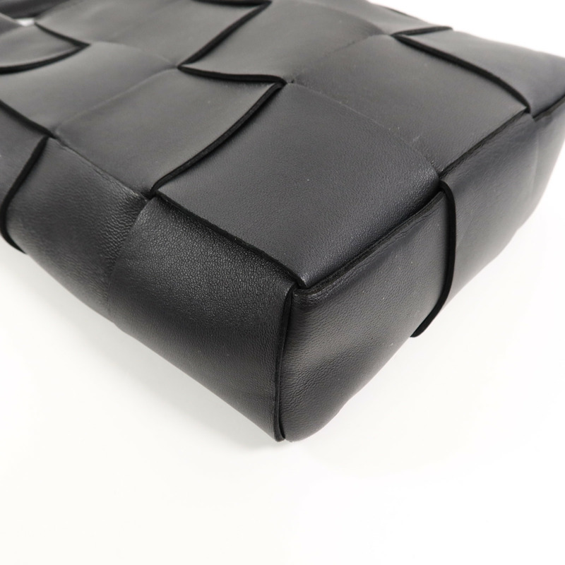 BOTTEGA VENETA 羊皮皮革Mini Cassette手挽肩背兩用袋-12