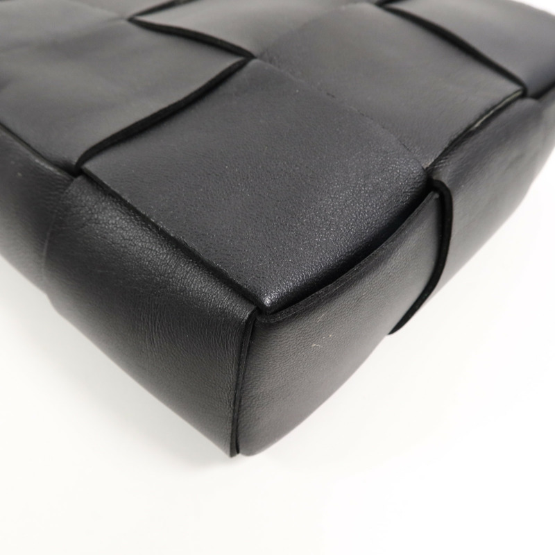 BOTTEGA VENETA 羊皮皮革Mini Cassette手挽肩背兩用袋-14