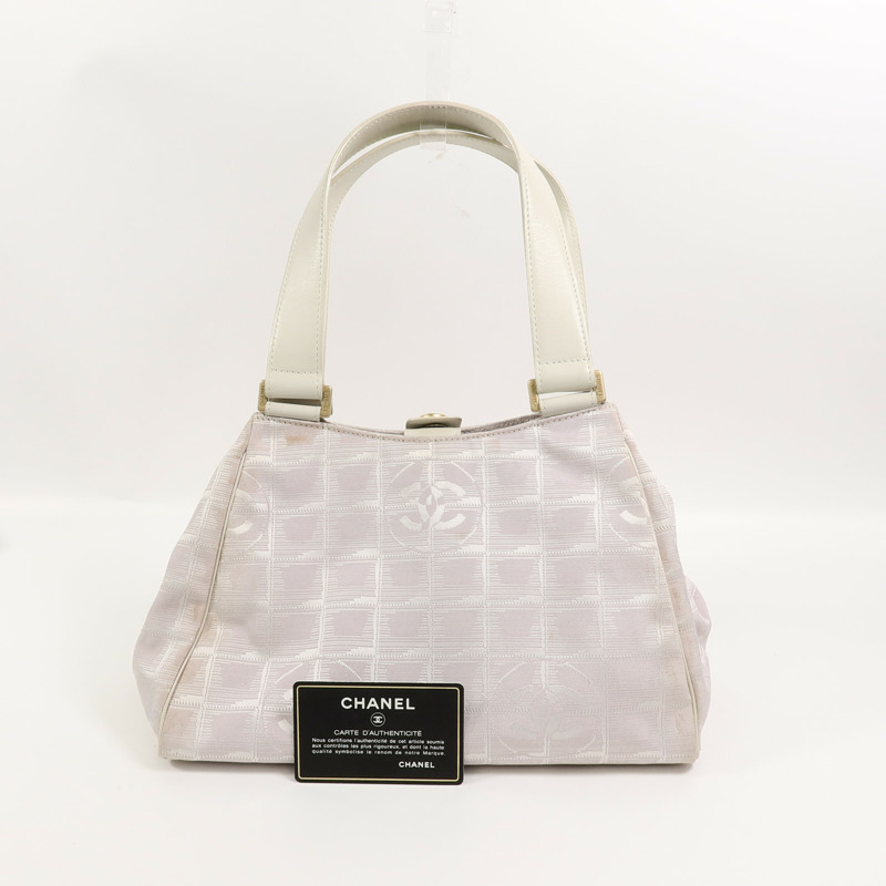 CHANEL 尼龍New Travel Line肩背袋-10
