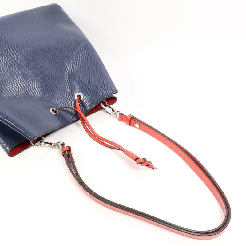 LOUIS VUITTON Epi Neo Noe MM銀扣肩背袋-7