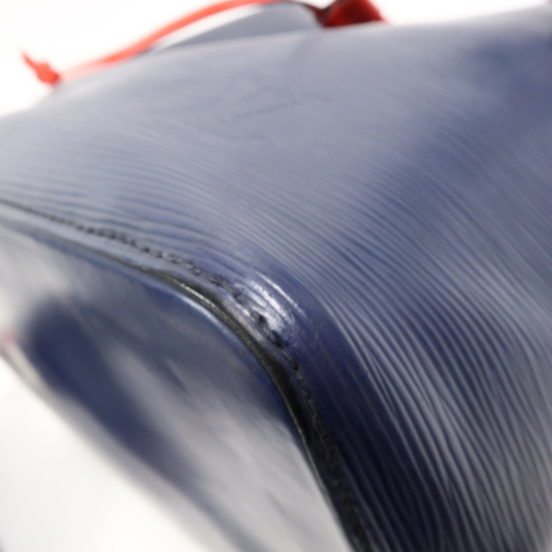 LOUIS VUITTON Epi Neo Noe MM銀扣肩背袋-9