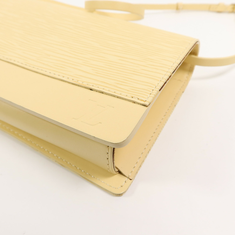 LOUIS VUITTON Epi Honfleur Clutch肩背袋-9