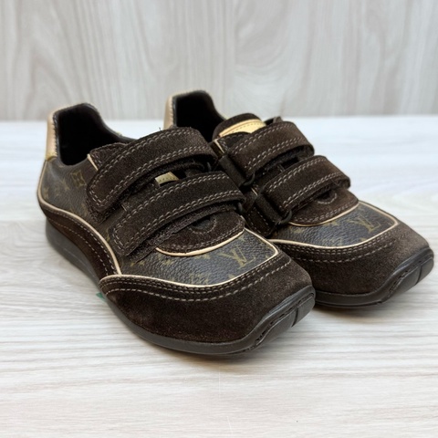 LV擺漂亮就好✨原花絕版麂皮前雙條設計童鞋