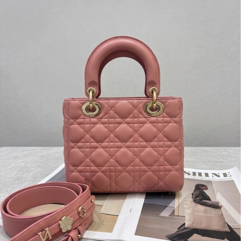 Dior/迪奥  四格戴妃 20年 尺寸：20*17*8-2