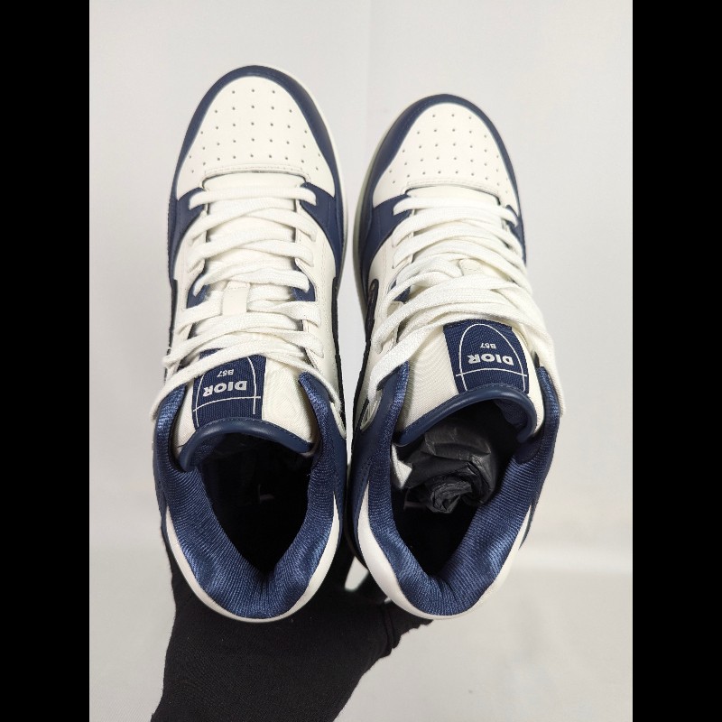 莉亞精品♡Dior B57 藍白運動鞋 尺碼43 近新閒置-3