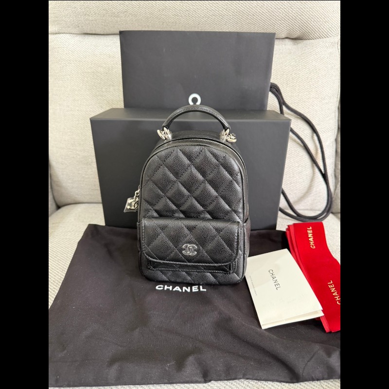 香奈兒經典黑色荔枝皮銀鏈小書包-0