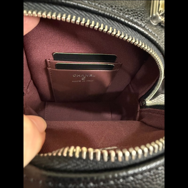 香奈兒經典黑色荔枝皮銀鏈小書包-13