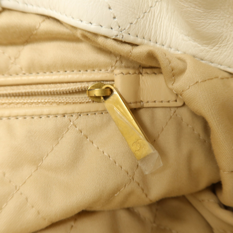 CHANEL 牛皮皮革Chanel 22 Backpack背包-10