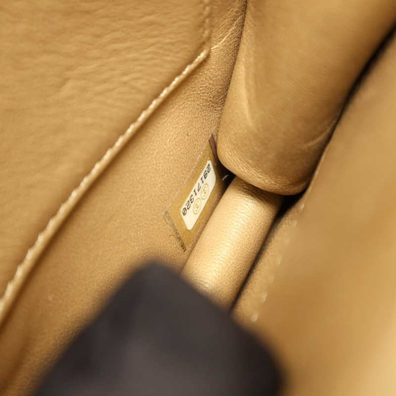 CHANEL 牛皮皮革Small Pearl Flap Bag鏈帶肩背袋-6