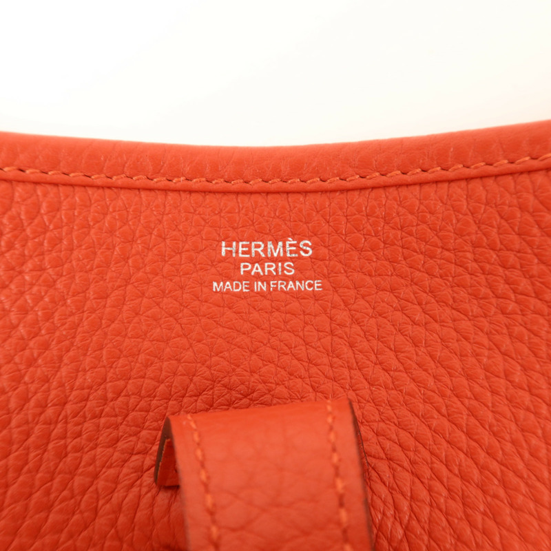 HERMES Clemence皮革Evelyne PM肩背袋Rouge Tomate-5