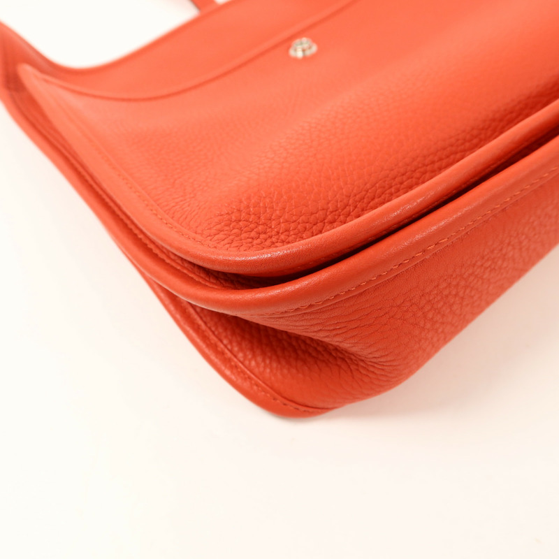 HERMES Clemence皮革Evelyne PM肩背袋Rouge Tomate-12