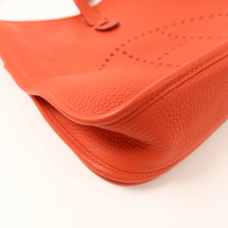 HERMES Clemence皮革Evelyne PM肩背袋Rouge Tomate-14