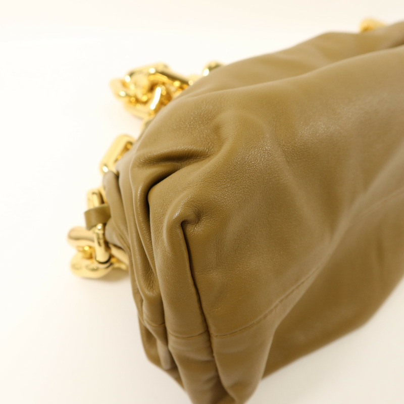 BOTTEGA VENETA 牛皮皮革The Chain Pouch鏈帶肩背袋-14