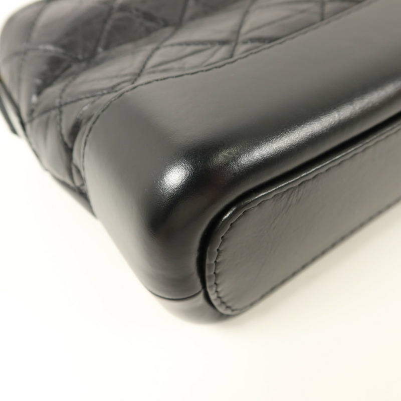 CHANEL 牛皮皮革Gabrielle Small鏈帶肩背袋-17