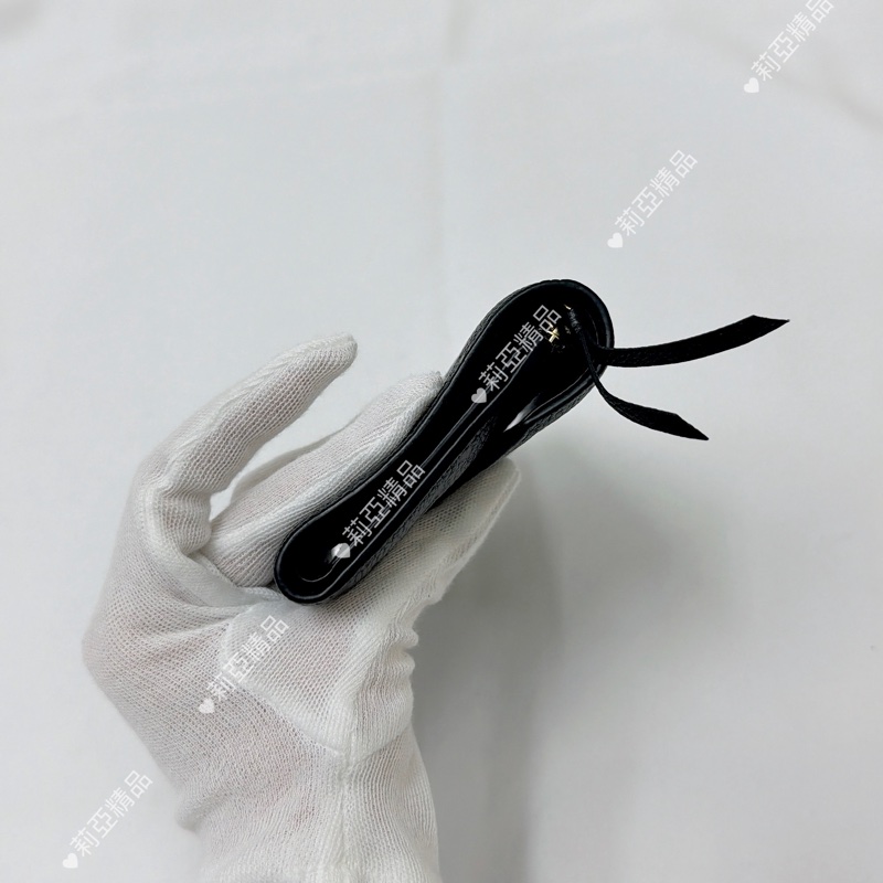 莉亞精品♡Lv 黑壓紋三折短夾 二手美夾-4